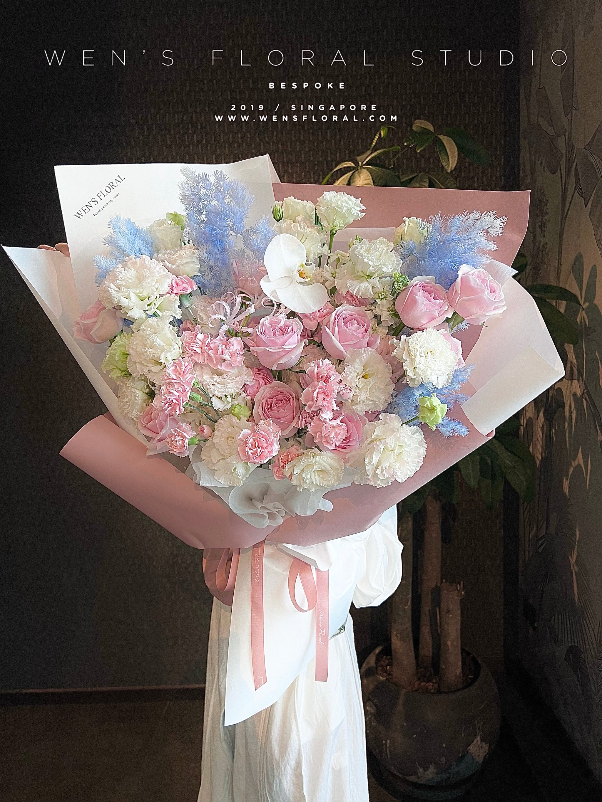 商品名【唯】あいみょん様専用♥ローズの花束風スワッグリース