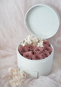 Preserved rose in leather jewelry box - Khaki Pink