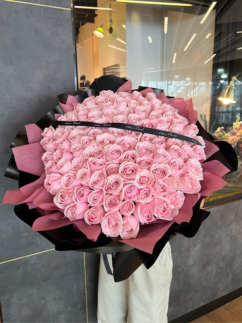 Premium 99 roses - Pink